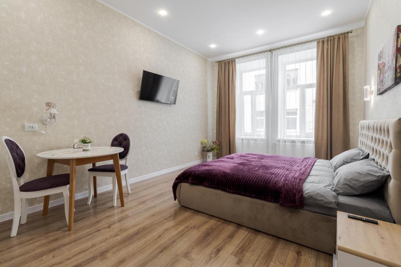 Luxury Flat In Downtown 2 Lviv Exterior foto
