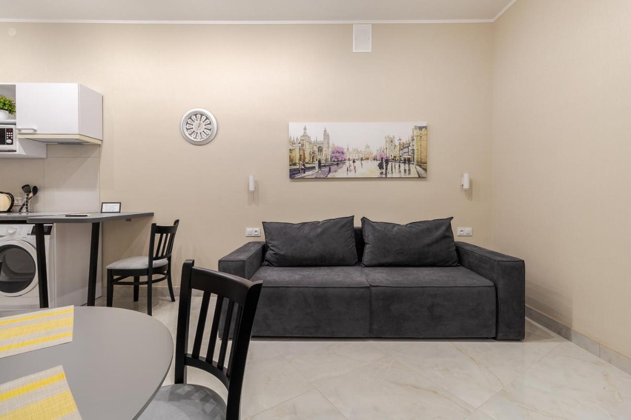 Luxury Flat In Downtown 2 Lviv Exterior foto