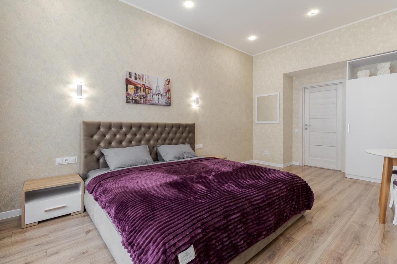 Luxury Flat In Downtown 2 Lviv Exterior foto